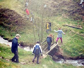 Crossing stream